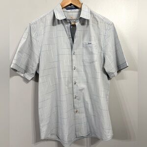 Tommy Bahama white with blue striped short sleeve button down size M EUC.